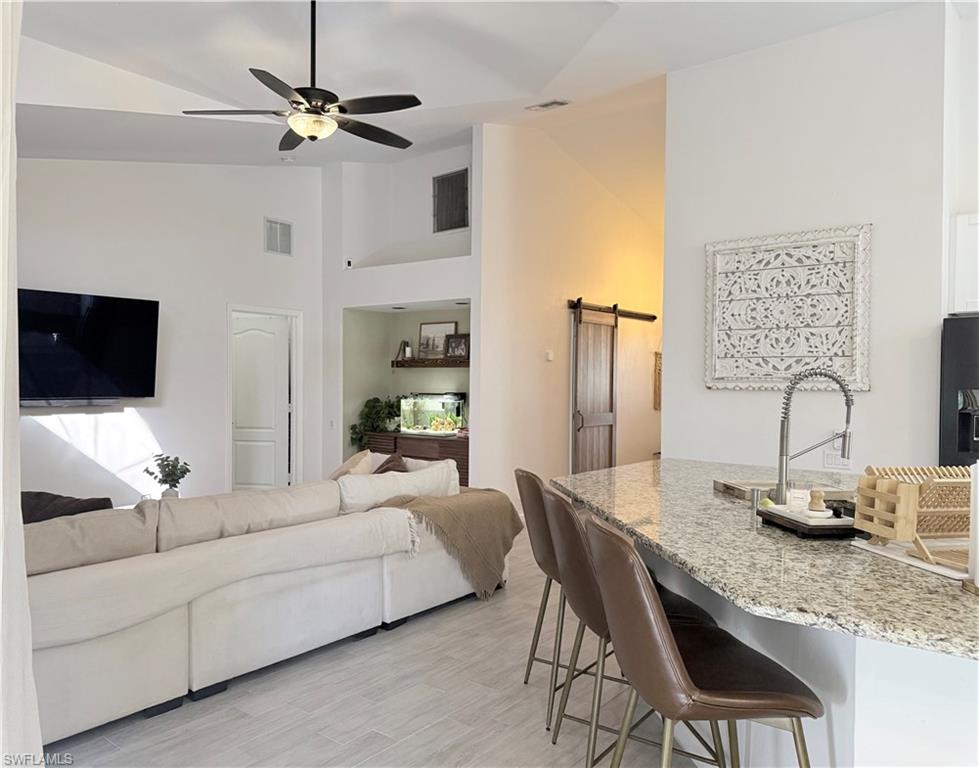 VILLAS FIVE - Residential