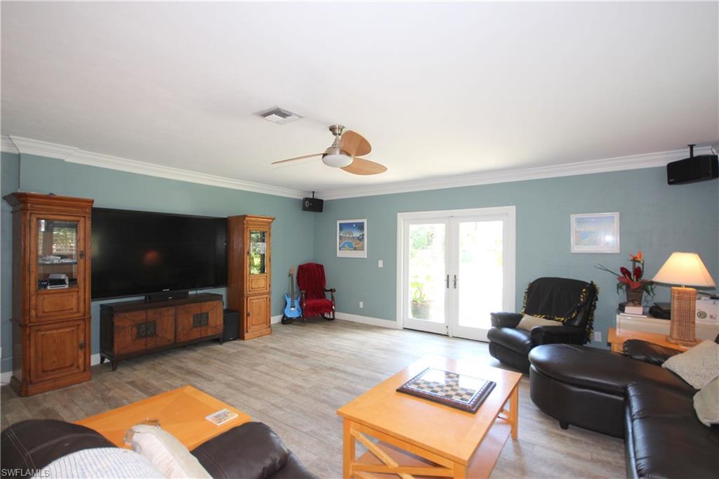 BASS POINT - Residential