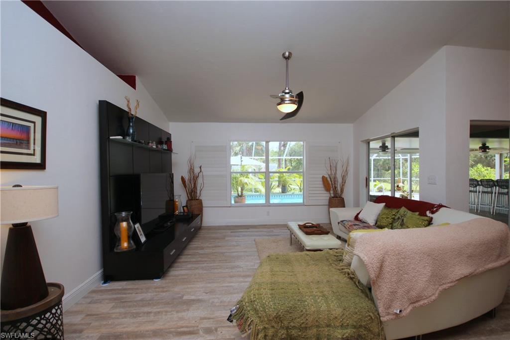 BASS POINT - Residential