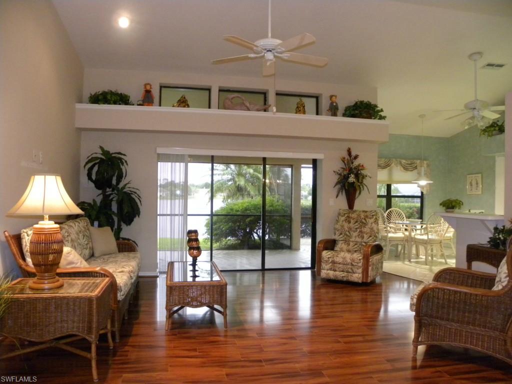 FOUNTAIN LAKES - Residential