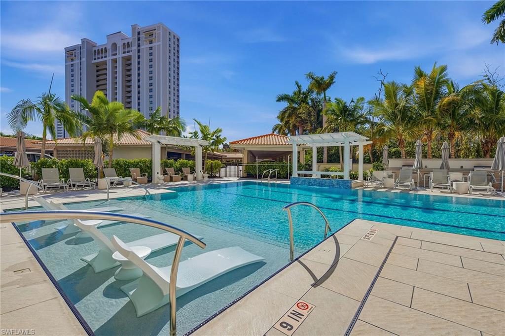 ST KITTS - Residential