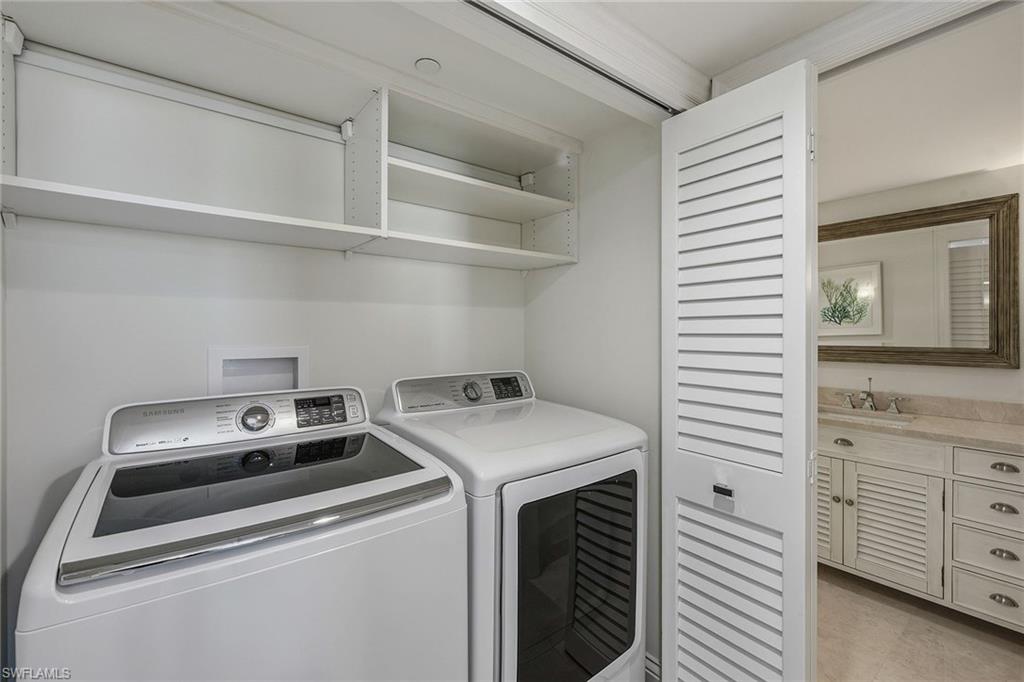 ST KITTS - Residential