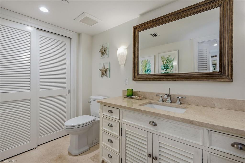 ST KITTS - Residential