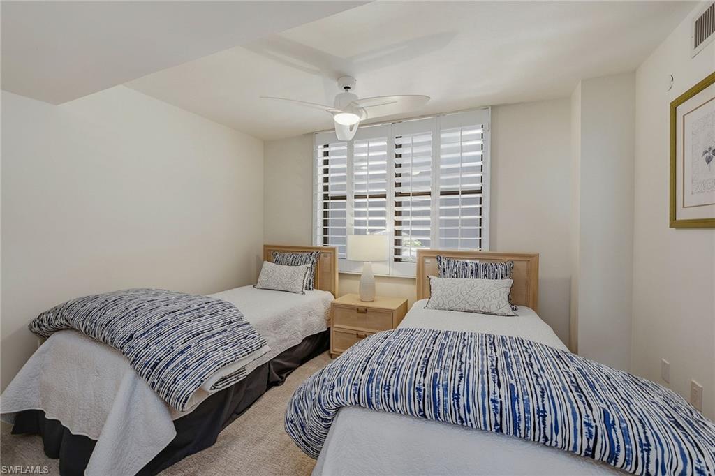 ST KITTS - Residential