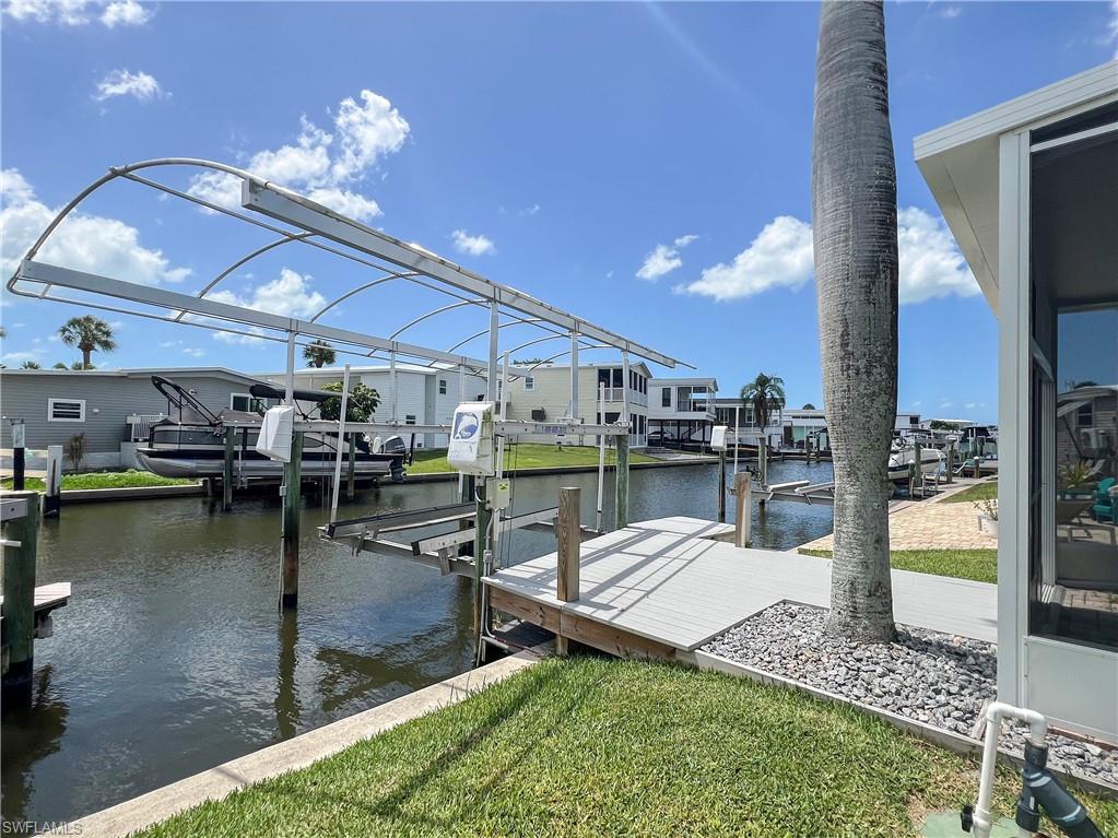 BAYSIDE ESTATES - Residential