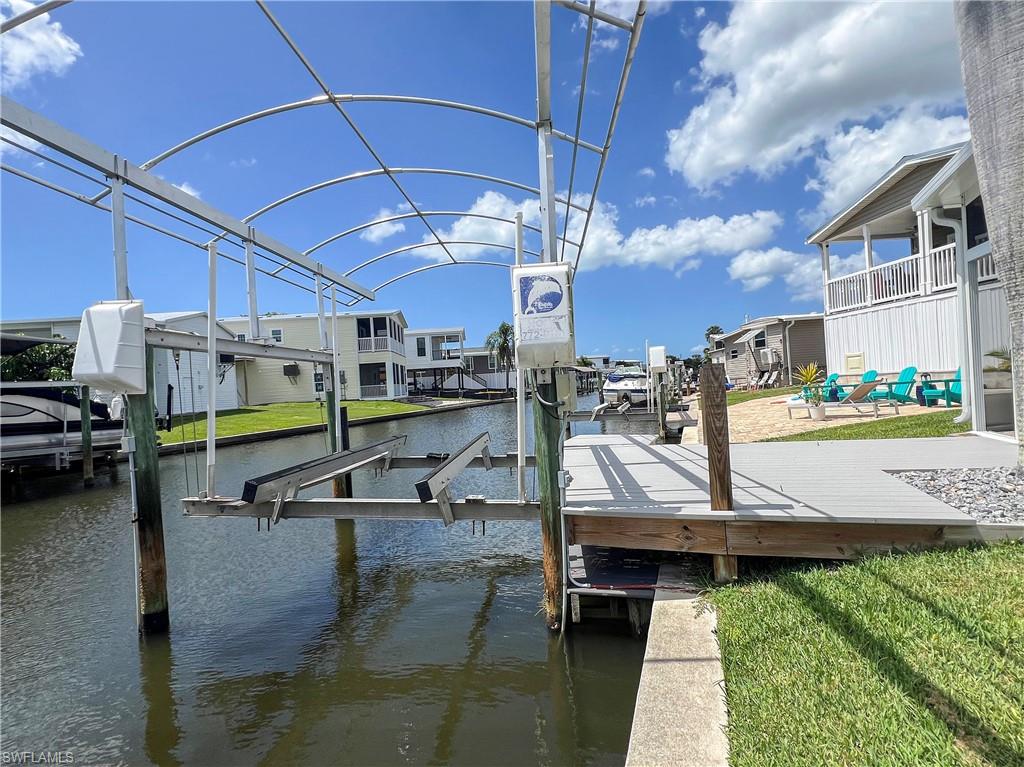 BAYSIDE ESTATES - Residential