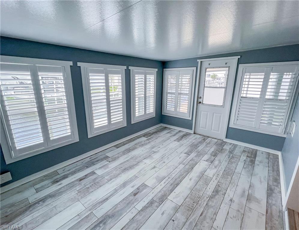 BAYSIDE ESTATES - Residential