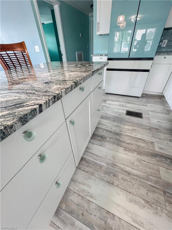 BAYSIDE ESTATES - Residential