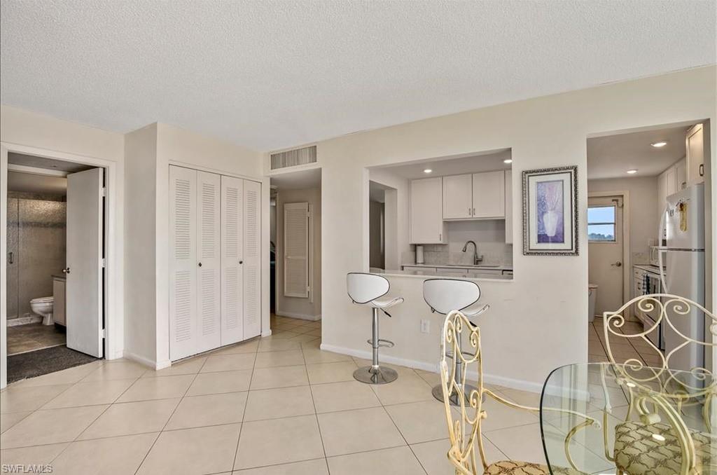 SOUTH SEAS - Residential