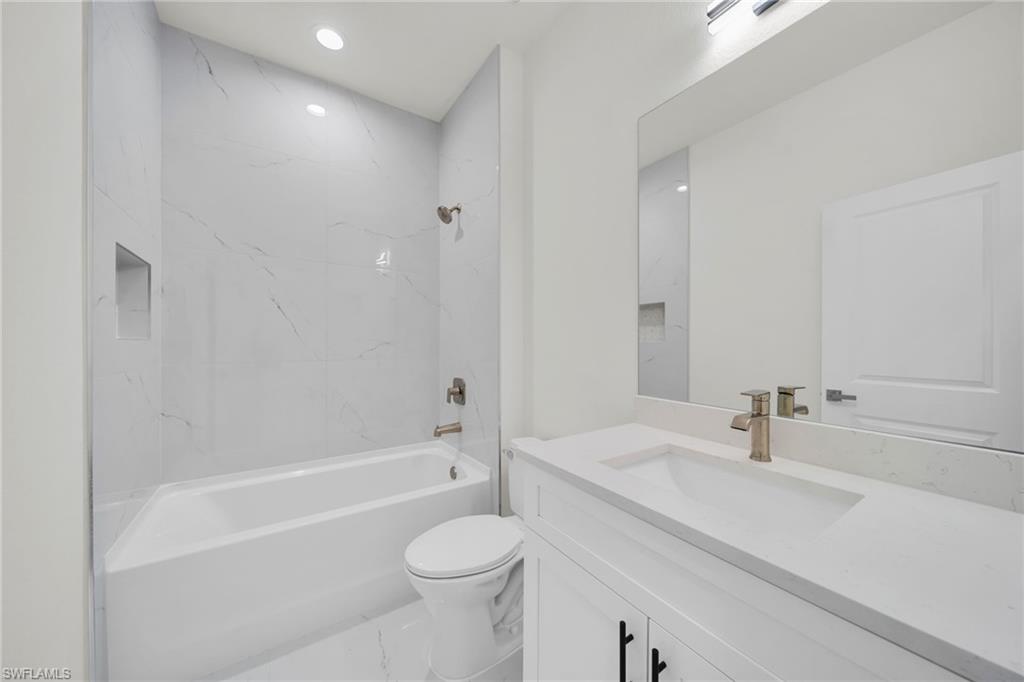 PORT CHARLOTTE - Residential