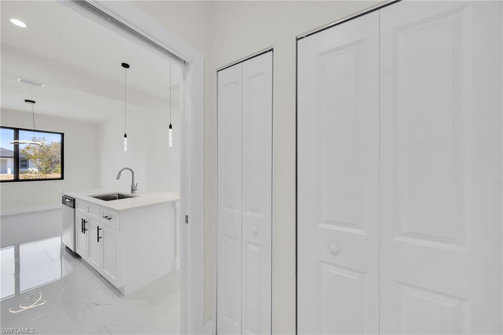 PORT CHARLOTTE - Residential