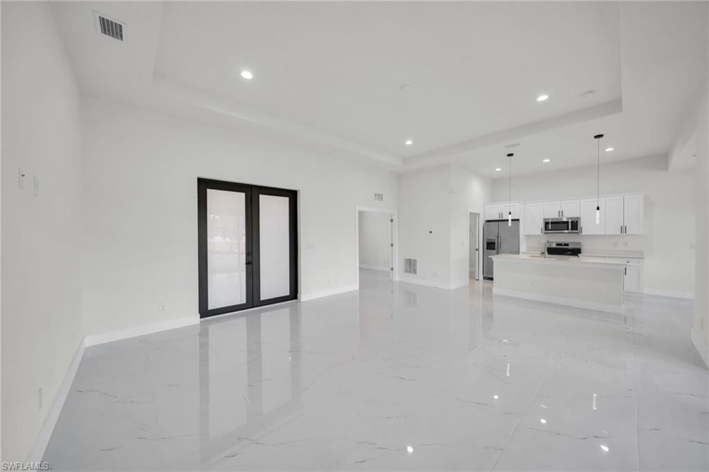 PORT CHARLOTTE - Residential