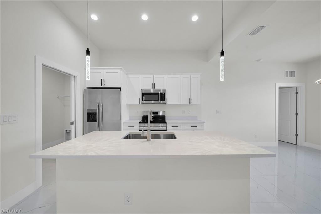 PORT CHARLOTTE - Residential