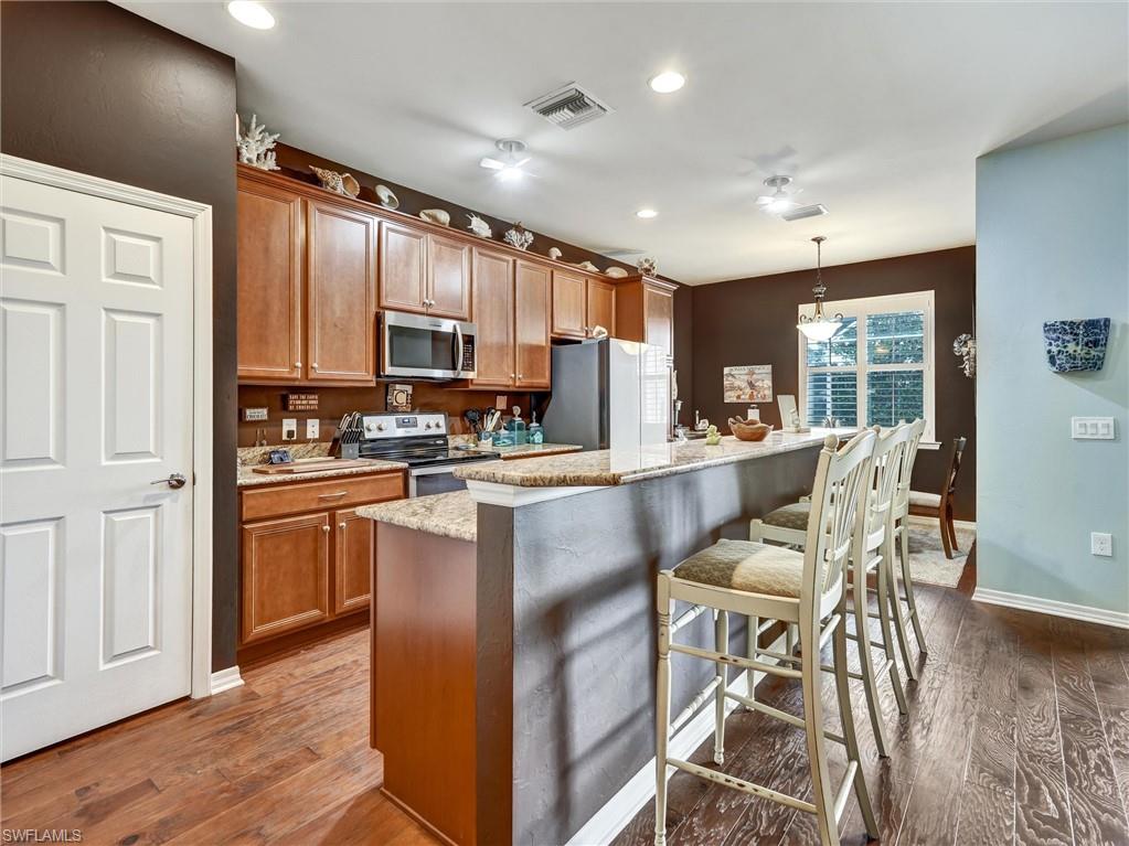 VILLAGE WALK OF BONITA SPRINGS - Residential