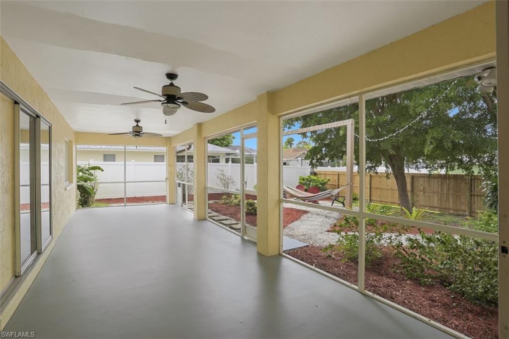 SAN CARLOS PARK - Residential