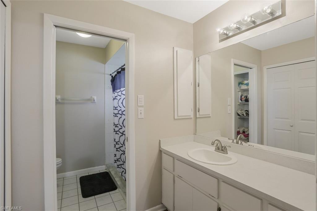 SAN CARLOS PARK - Residential