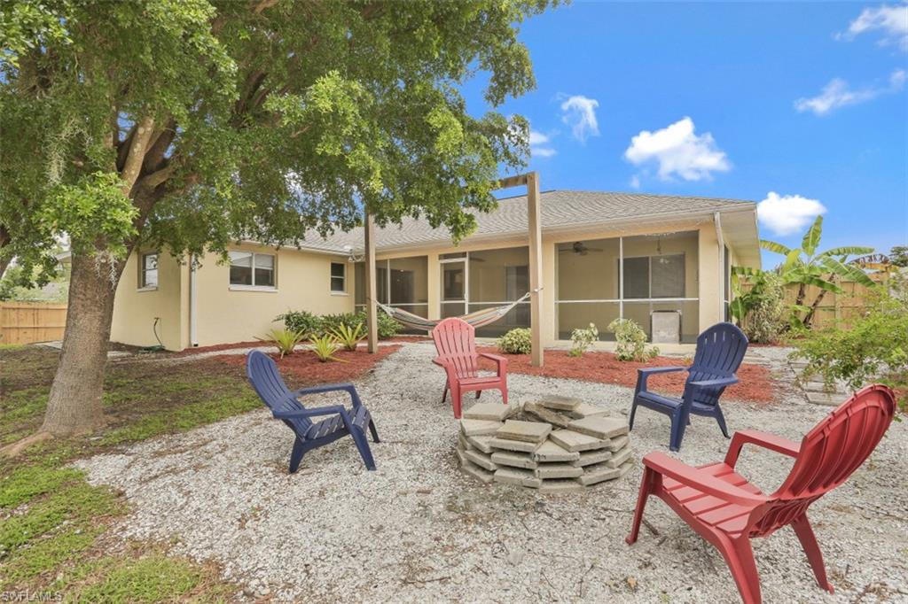 SAN CARLOS PARK - Residential