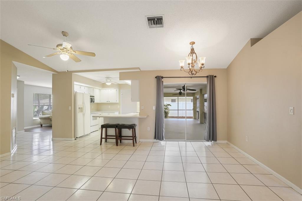 SAN CARLOS PARK - Residential