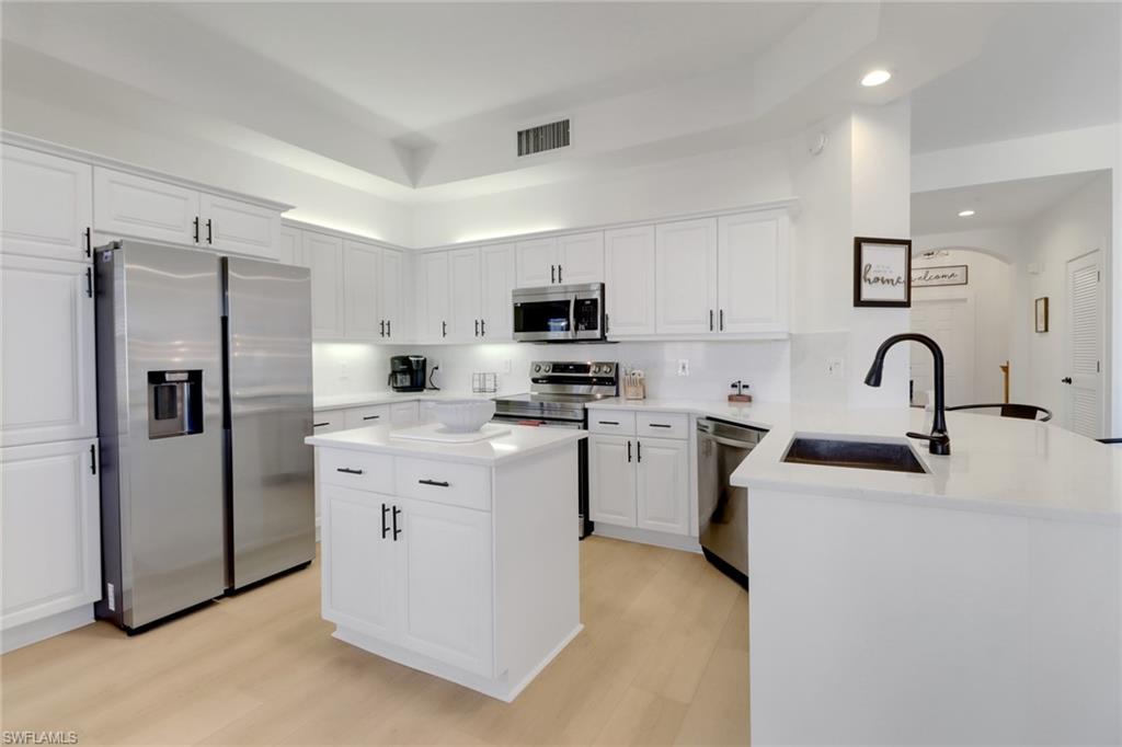 BAYFRONT - Residential Lease