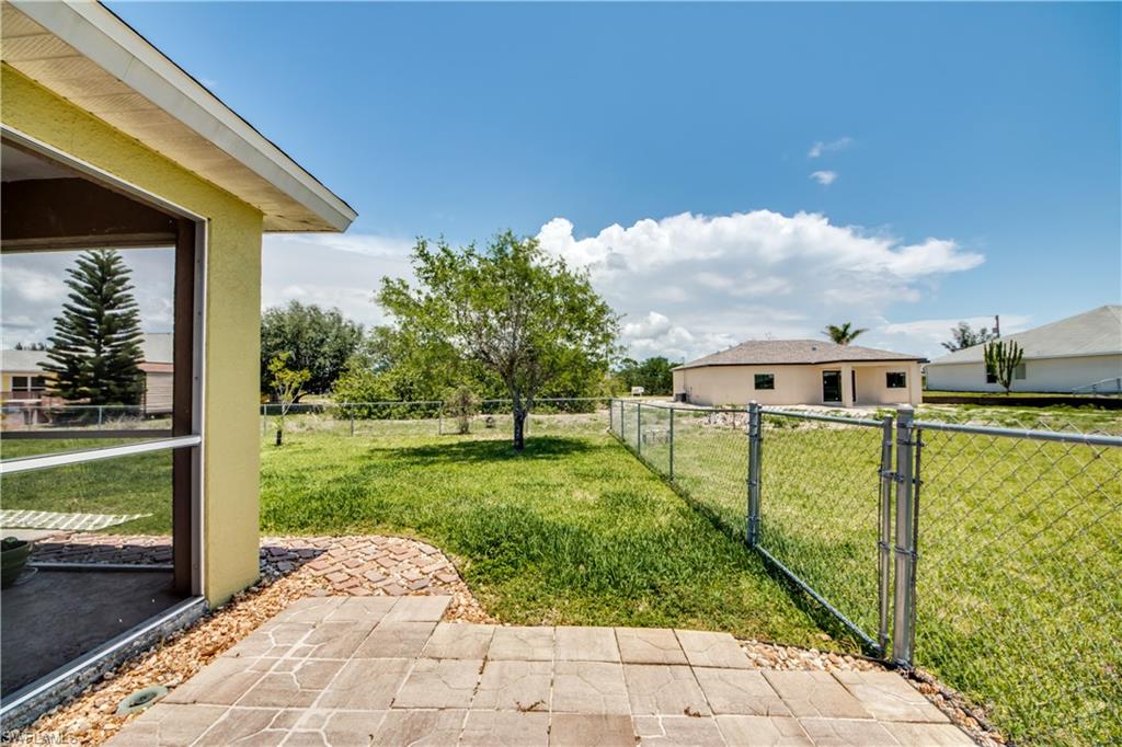 CAPE CORAL - Residential