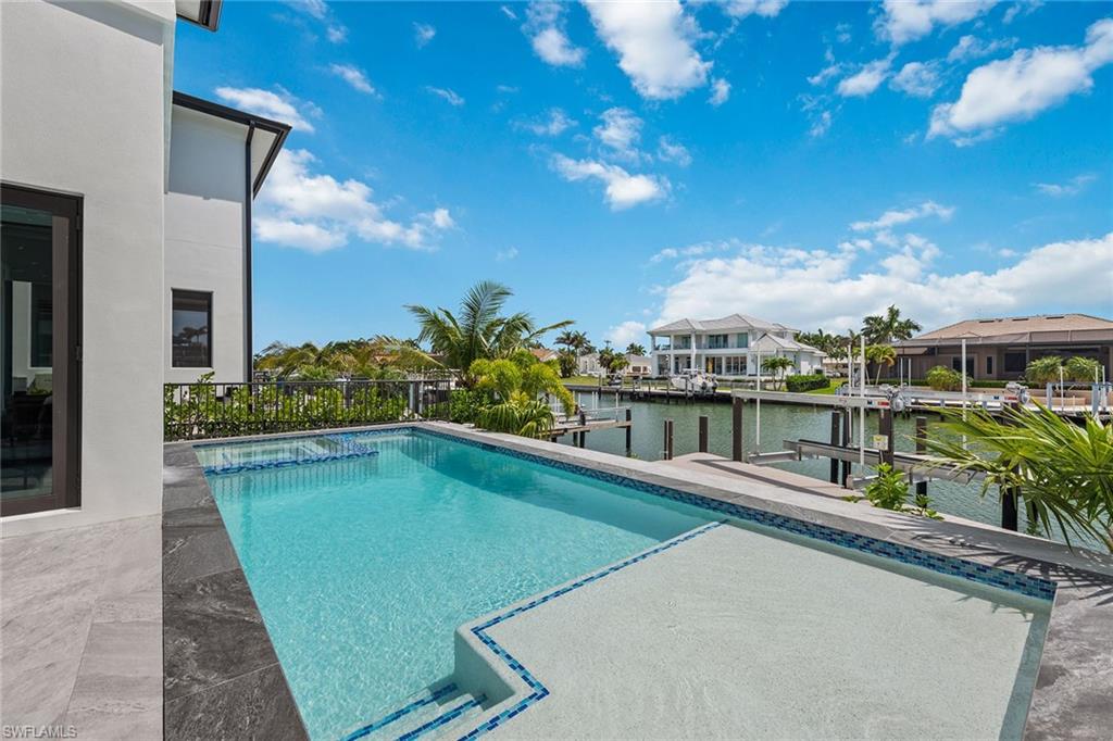 MARCO ISLAND - Residential