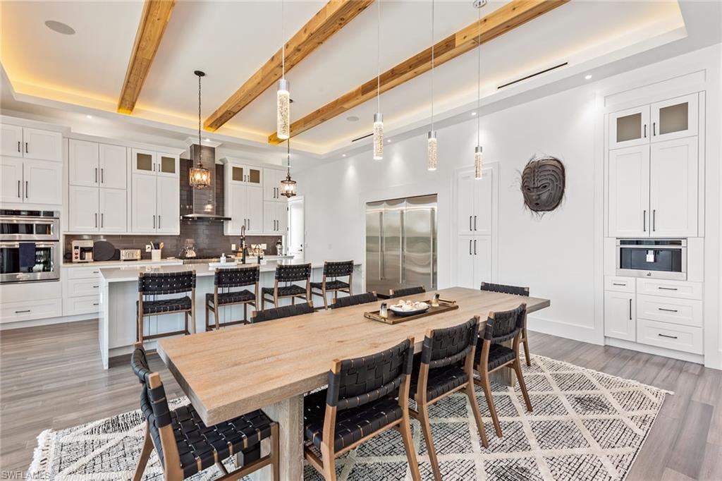 MARCO ISLAND - Residential