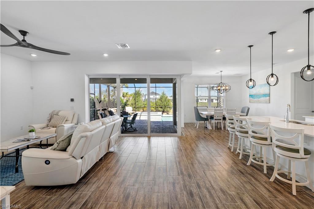 LAKE BABCOCK - Residential