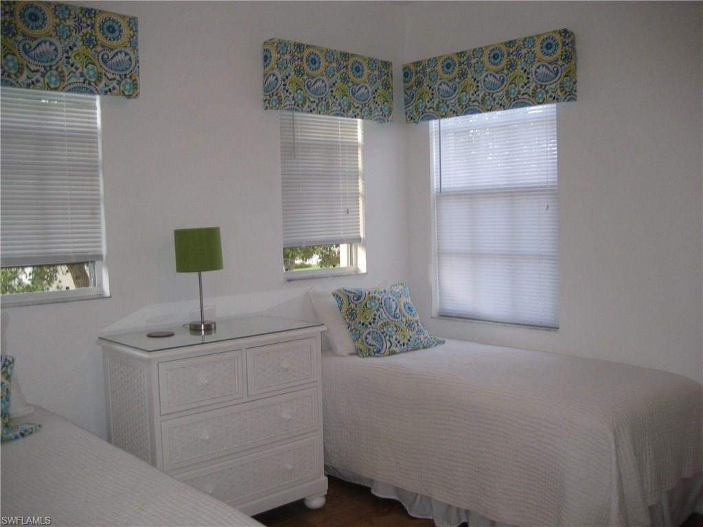 VILLAGES OF BONITA CONDO - Residential