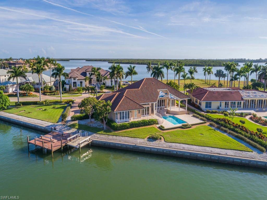 MARCO BEACH - Residential