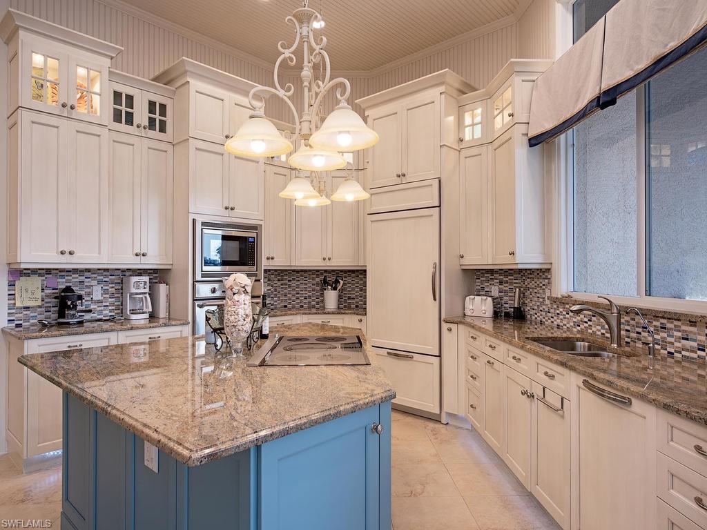 MARCO BEACH - Residential