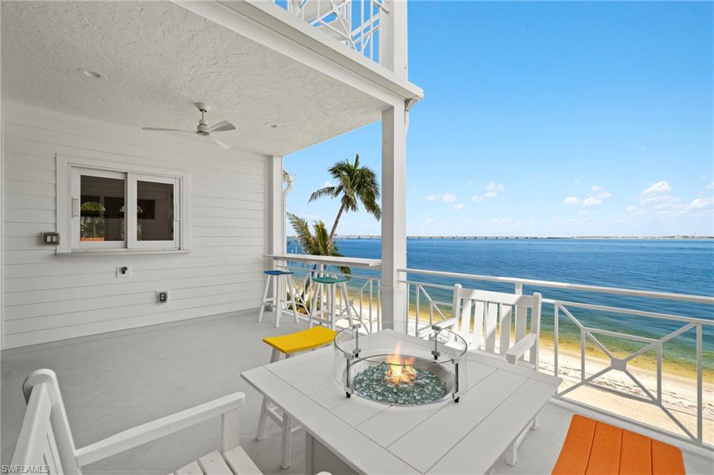 SANIBEL ESTATES - Residential