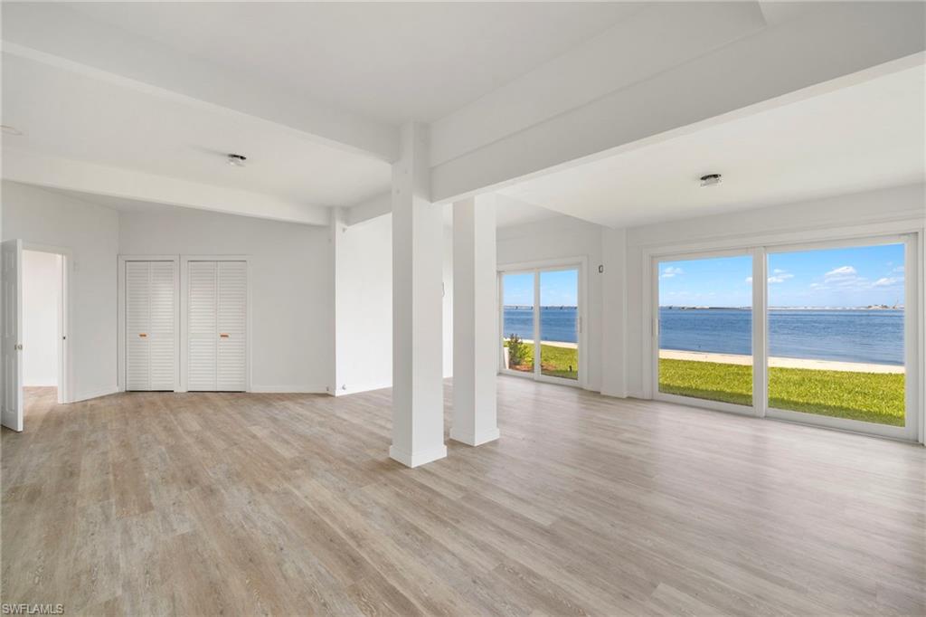 SANIBEL ESTATES - Residential