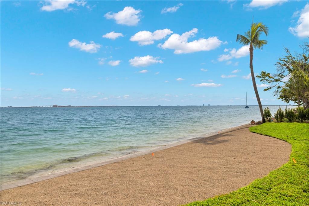 SANIBEL ESTATES - Residential