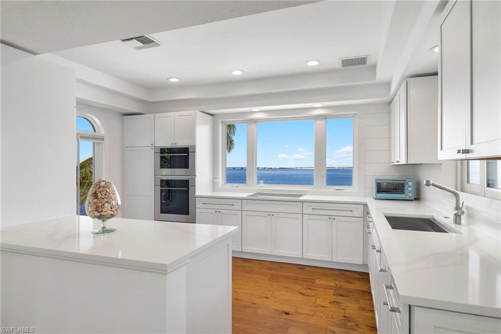 SANIBEL ESTATES - Residential