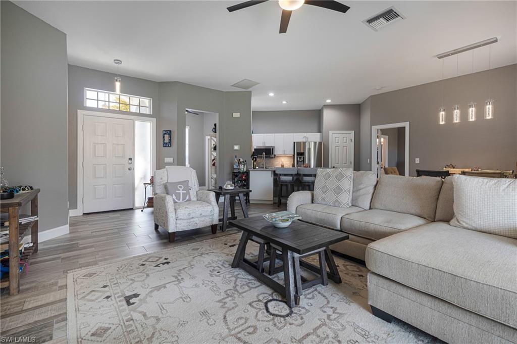 DEL VERA COUNTRY CLUB - Residential