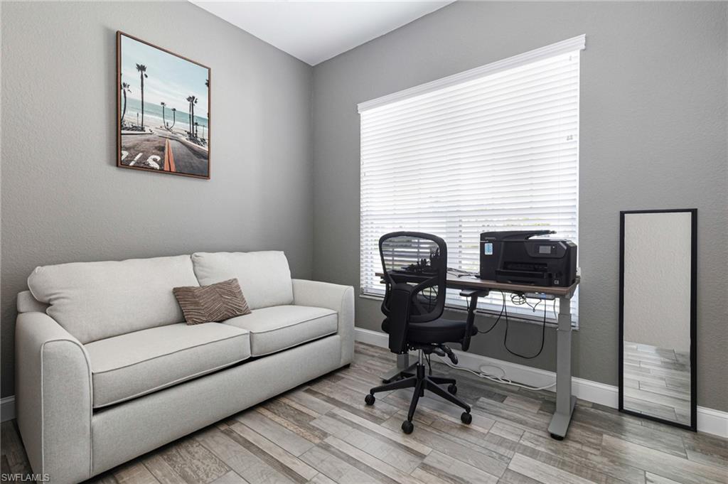 DEL VERA COUNTRY CLUB - Residential