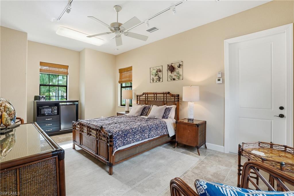 GULF HARBOUR YACHT & COUNTRY CLUB - Residential