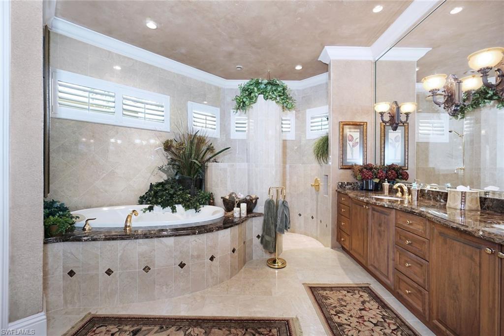 GLEN LAKES - Residential