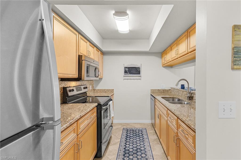 4151 Ashcroft CT 112