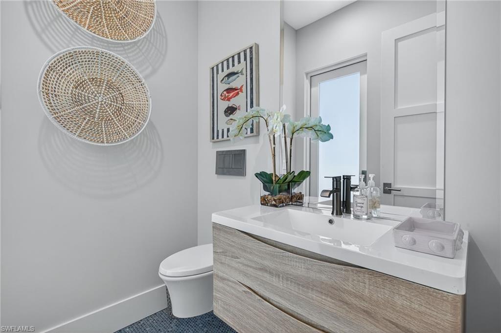 OLDE NAPLES - Residential