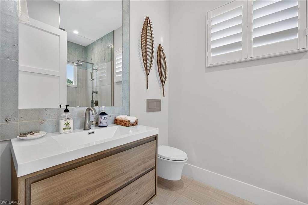 OLDE NAPLES - Residential