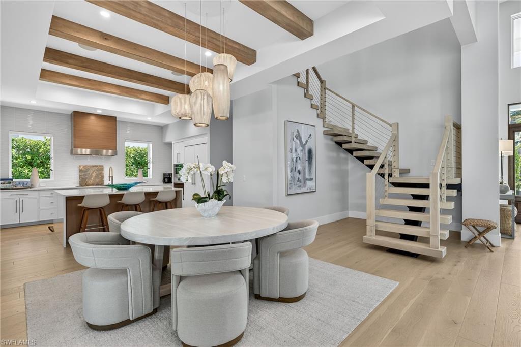 OLDE NAPLES - Residential