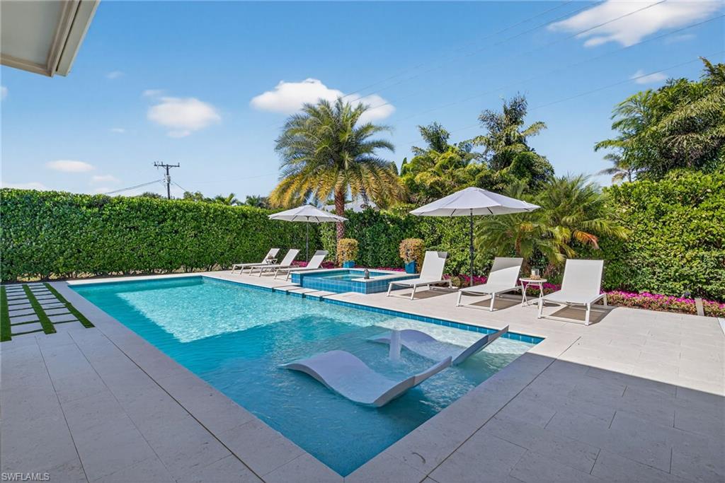 OLDE NAPLES - Residential