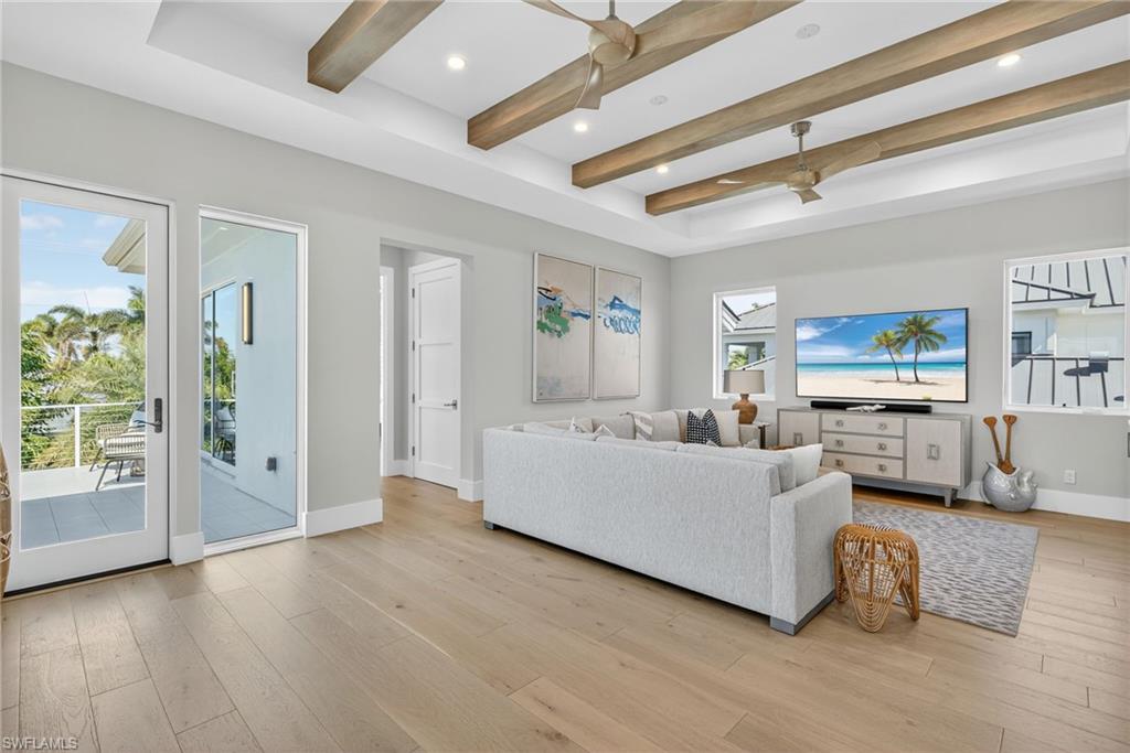 OLDE NAPLES - Residential