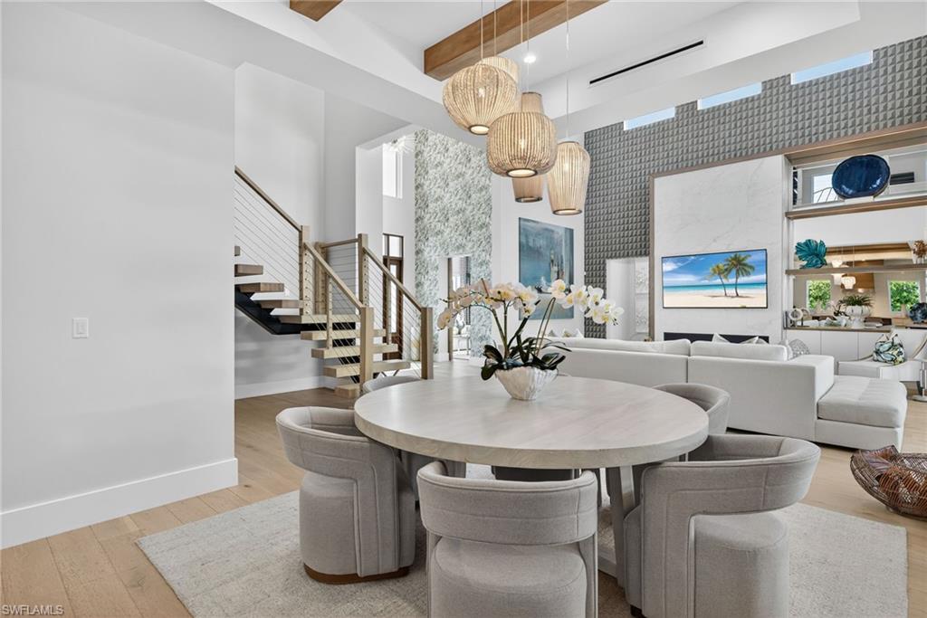 OLDE NAPLES - Residential