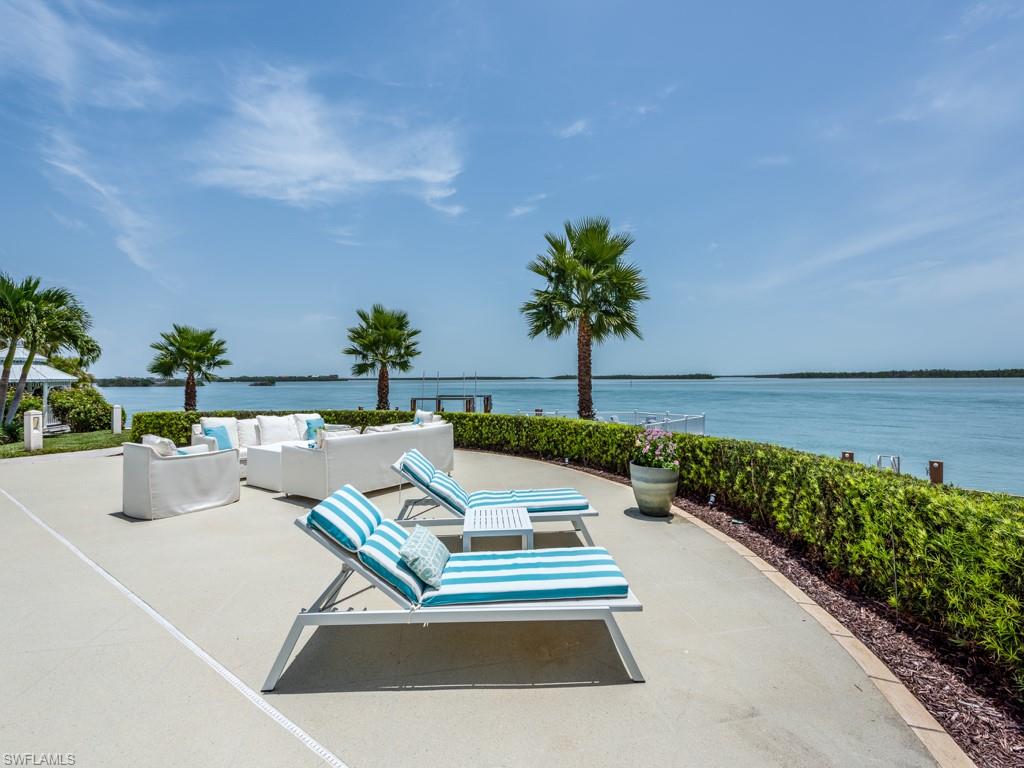 MARCO BEACH - Residential