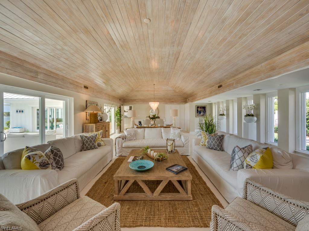 MARCO BEACH - Residential