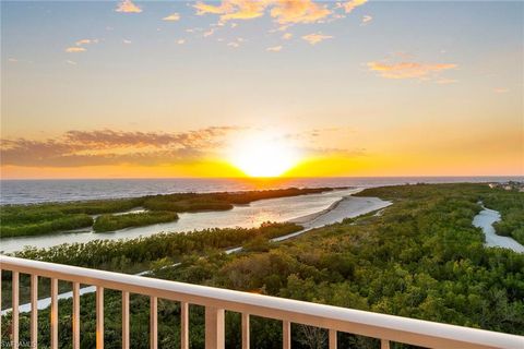 Photo of 440 Seaview CT #1208, MARCO ISLAND, FL 34145 (MLS # 225083398)