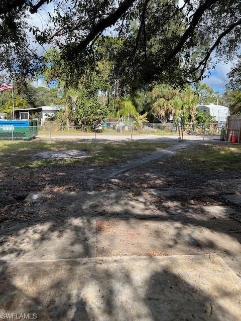 NORTH FORT MYERS - Land