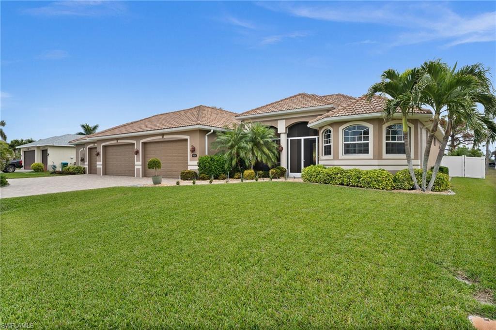 CAPE CORAL - Residential